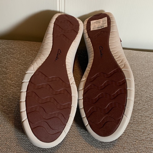 Clarks Cloudsteppers (NWOT) - Picture 4 of 5